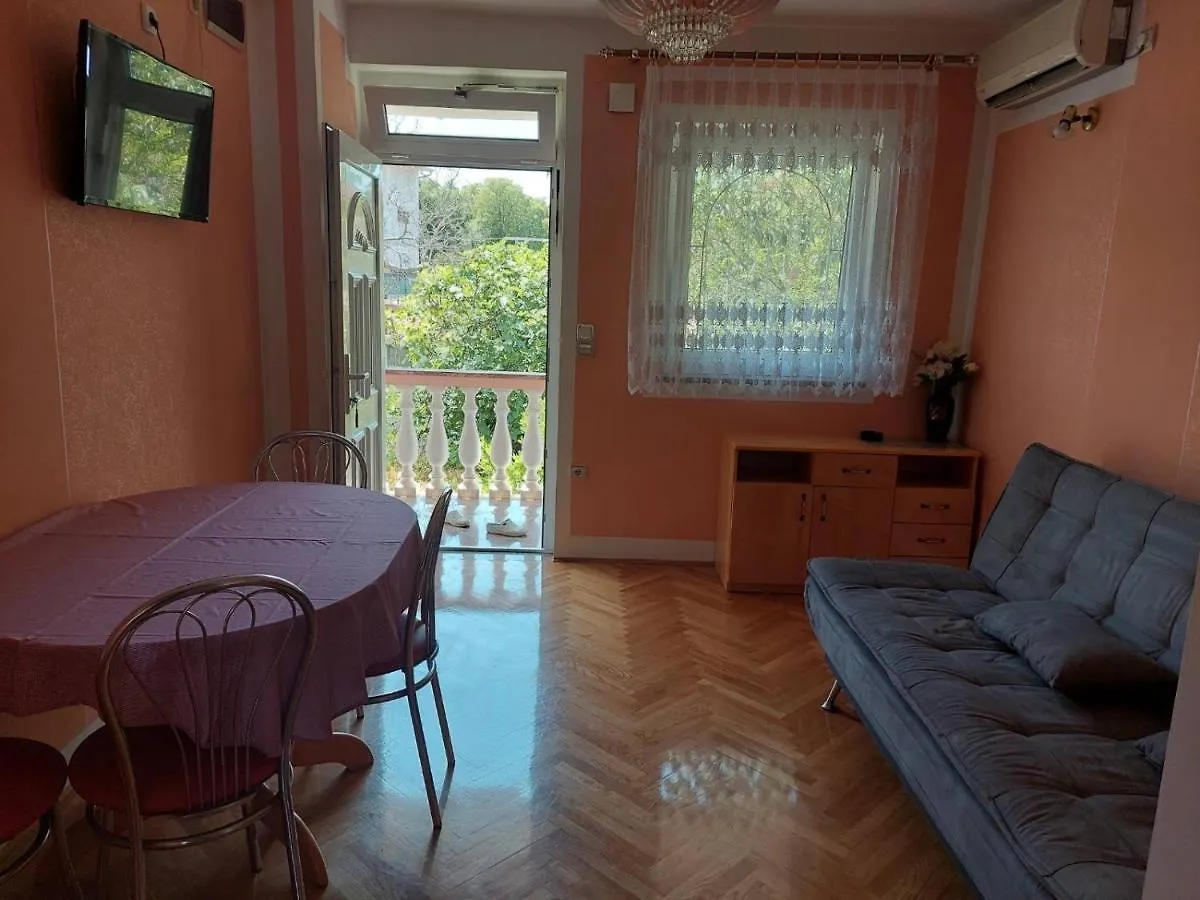 Apartments Ivec Malinska