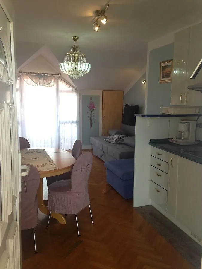 Apartments Ivec Malinska